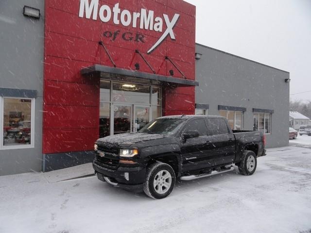 Chevrolet Silverado 1500 4WD Crew Cab 143.5" LT w/2LT 2017