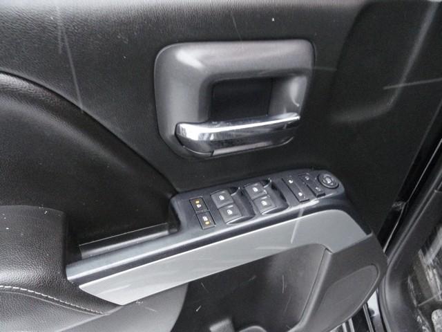 Chevrolet Silverado 1500 4WD Crew Cab 143.5" LT w/2LT 2017