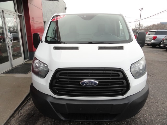 Ford Transit Van T-250 130" Low Rf 9000 GVWR Swing-Out RH Dr 2019