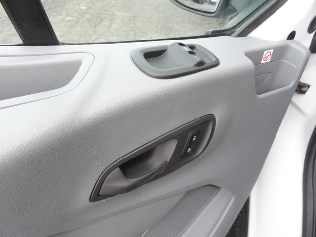 Ford Transit Van T-250 130" Low Rf 9000 GVWR Swing-Out RH Dr 2019