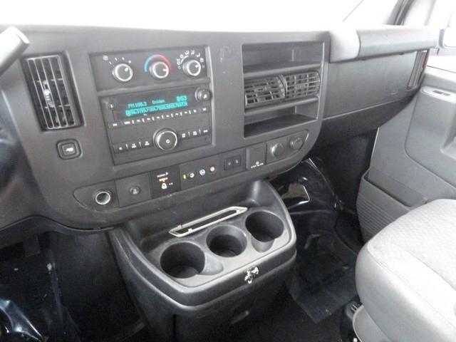 Chevrolet Express Passenger RWD 3500 155" LT 2019