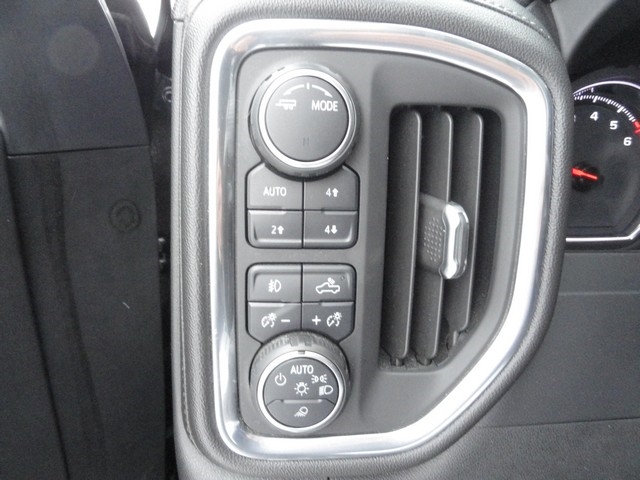 Chevrolet Silverado 1500 4WD Crew Cab 147" LT Trail Boss 2020