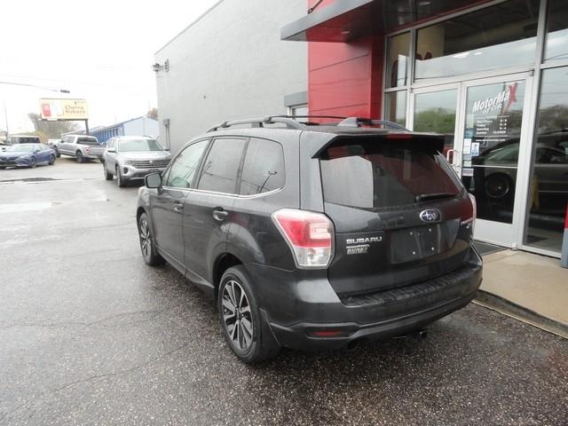 Subaru Forester 2.0XT Premium CVT 2017