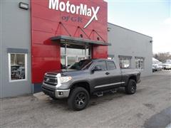 2015 Toyota Tundra 4WD Truck 