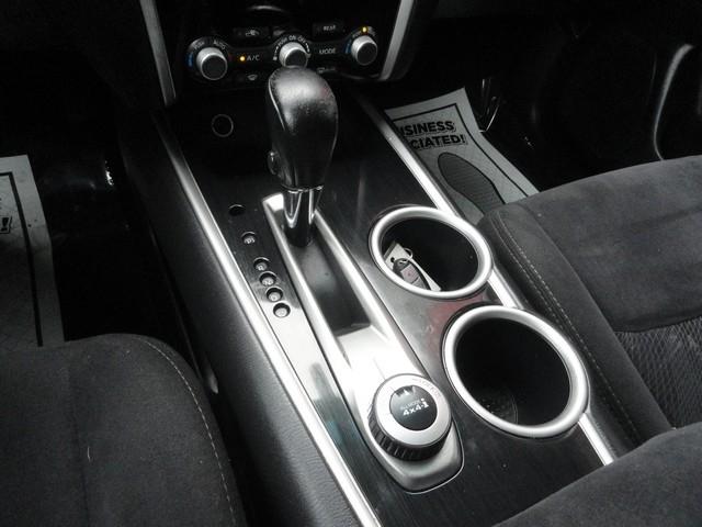 Nissan Pathfinder 4WD 4dr SV 2013