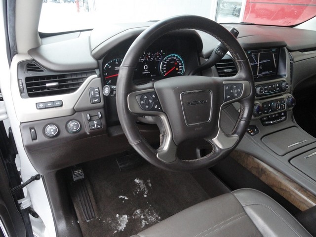 GMC Yukon 4WD 4dr Denali 2018