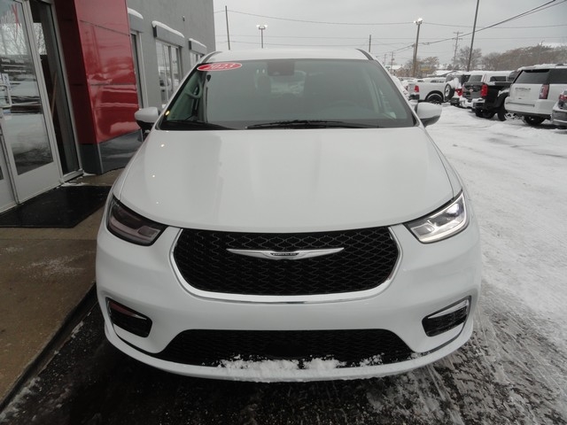 Chrysler Pacifica Hybrid Touring L FWD 2023