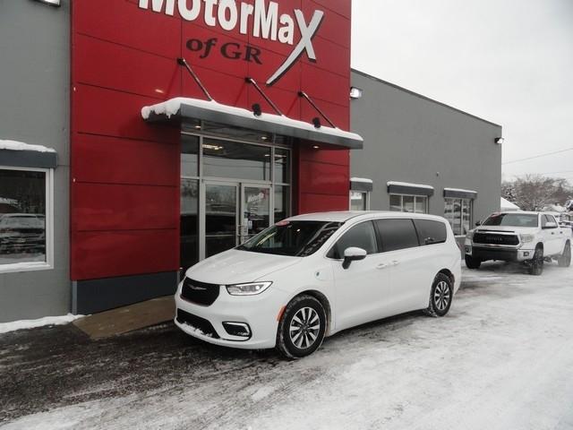 Chrysler Pacifica Hybrid Touring L FWD 2023