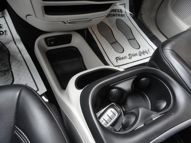 Chrysler Pacifica Hybrid Touring L FWD 2023