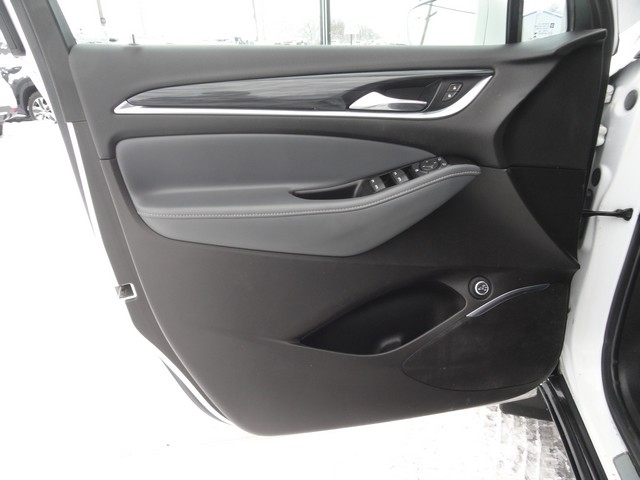 Buick Enclave FWD 4dr Essence 2019