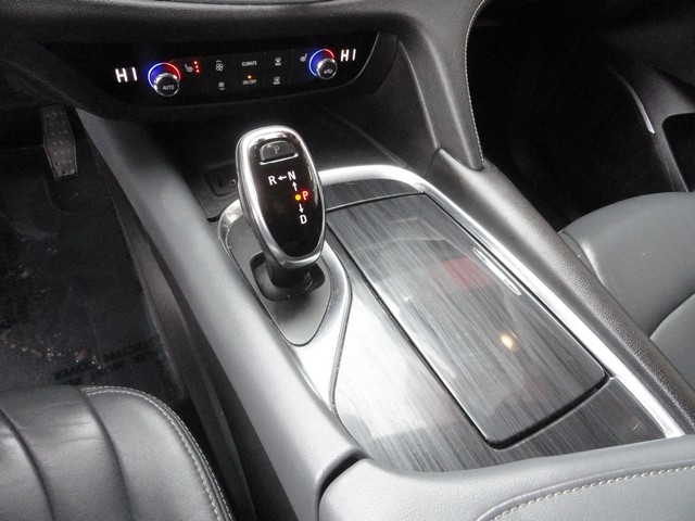 Buick Enclave FWD 4dr Essence 2019