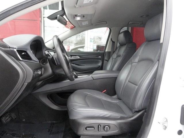 Buick Enclave FWD 4dr Essence 2019