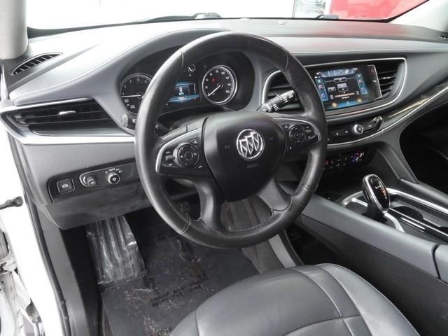 Buick Enclave FWD 4dr Essence 2019