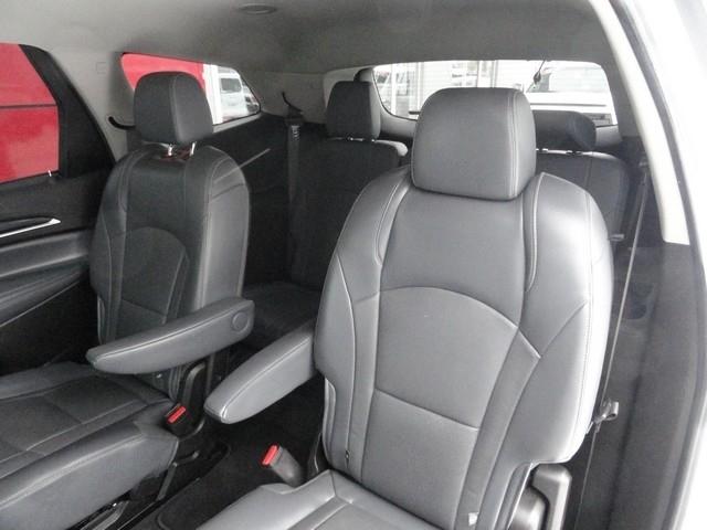 Buick Enclave FWD 4dr Essence 2019