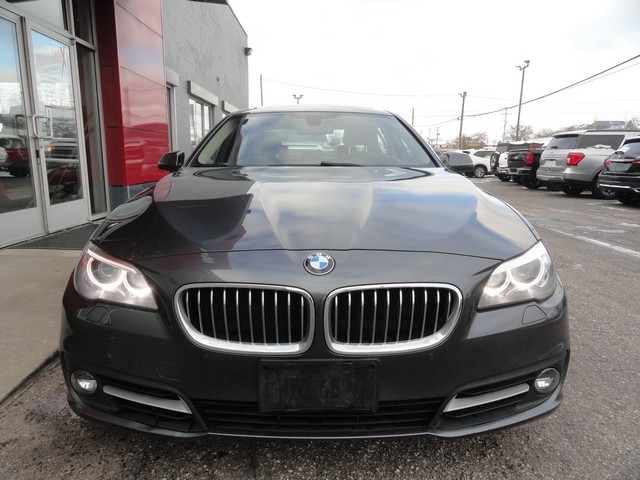 BMW 5 Series 4dr Sdn 535i xDrive AWD 2015