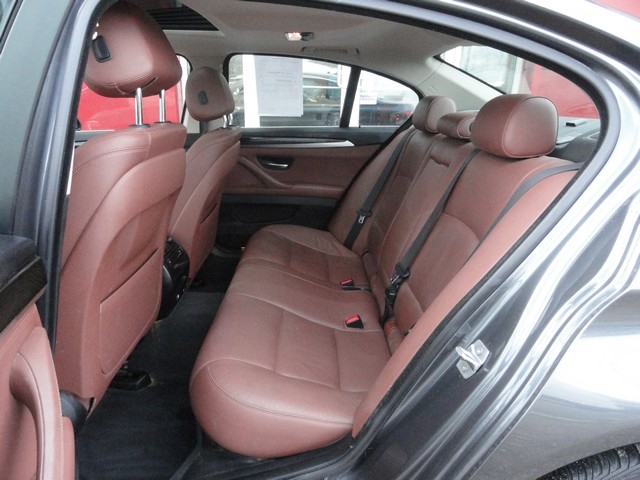 BMW 5 Series 4dr Sdn 535i xDrive AWD 2015