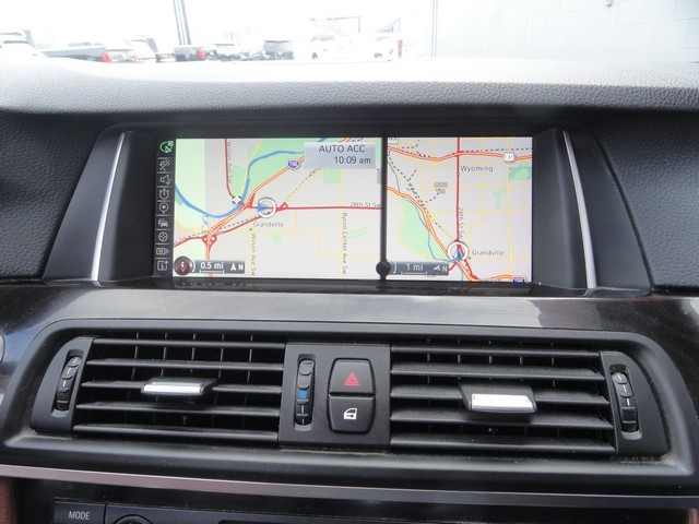 BMW 5 Series 4dr Sdn 535i xDrive AWD 2015