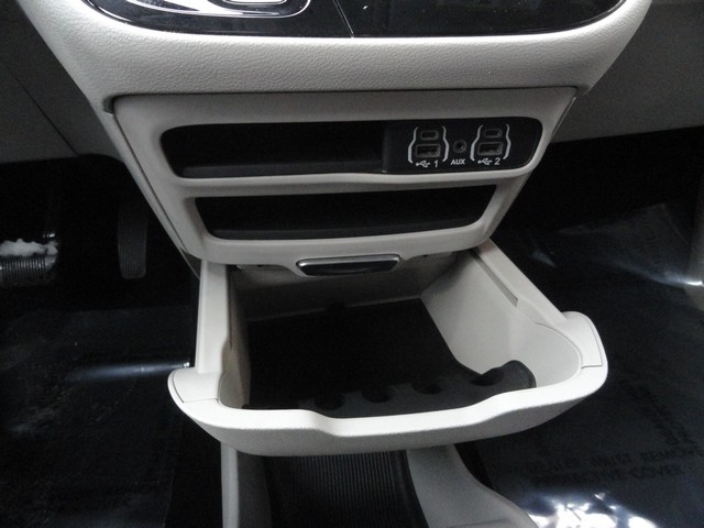 Chrysler Voyager LX FWD 2023