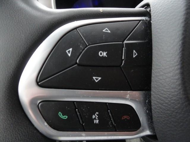 Chrysler Voyager LX FWD 2023