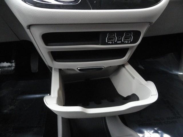 Chrysler Voyager LX FWD 2023