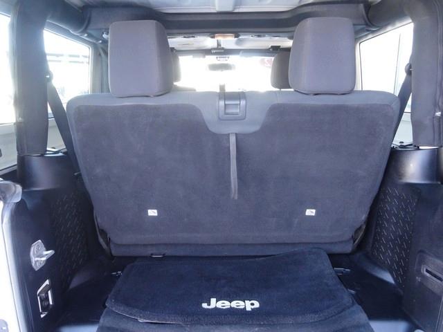 Jeep Wrangler 4WD 2dr Sport 2012