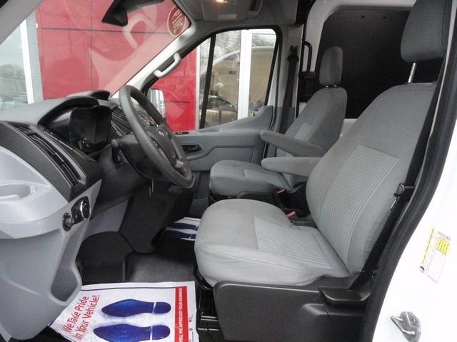 Ford Transit Van T-250 148" Med Rf 9000 GVWR Sliding RH Dr 2019