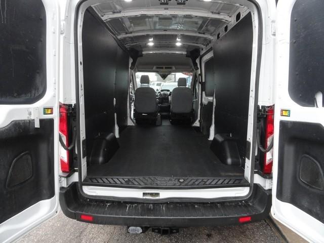 Ford Transit Van T-250 148" Med Rf 9000 GVWR Sliding RH Dr 2019