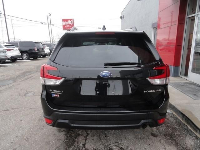 Subaru Forester Limited CVT 2021