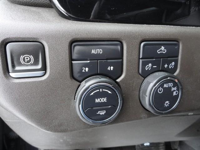 Chevrolet Silverado 1500 4WD Crew Cab 157" LT 2022