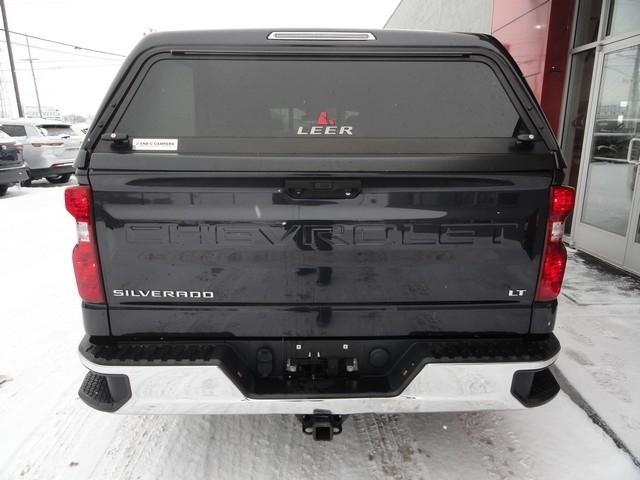 Chevrolet Silverado 1500 4WD Crew Cab 157" LT 2022