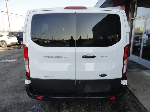 Ford Transit Passenger Wagon T-350 148" Low Roof XLT RWD 2023