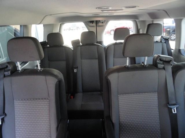 Ford Transit Passenger Wagon T-350 148" Low Roof XLT RWD 2023