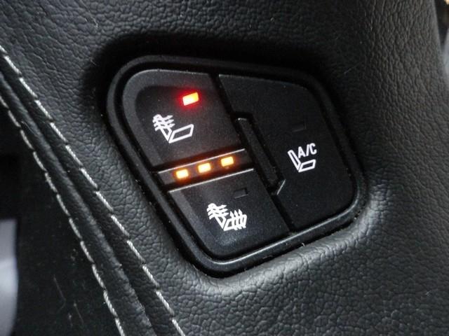 GMC Yukon XL 4WD 4dr SLT 2016