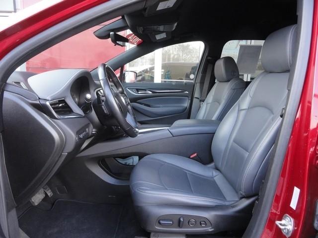 Buick Enclave FWD 4dr Premium 2024