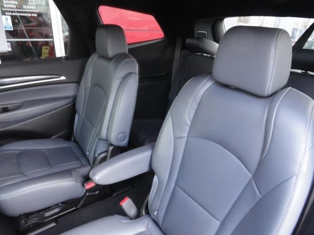 Buick Enclave FWD 4dr Premium 2024