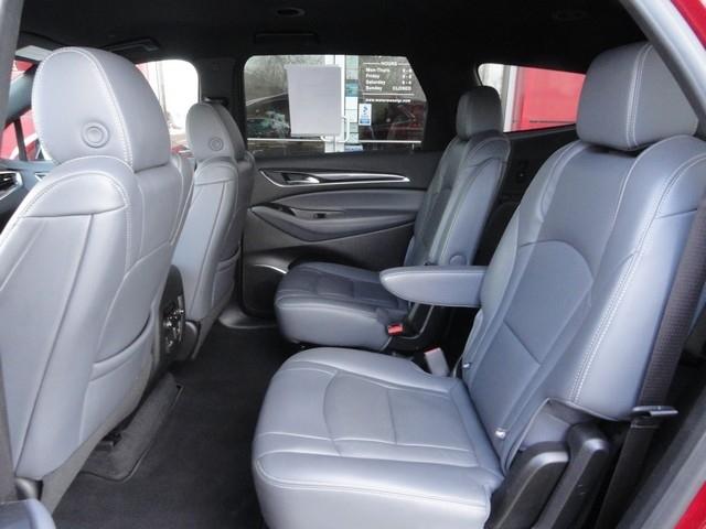 Buick Enclave FWD 4dr Premium 2024