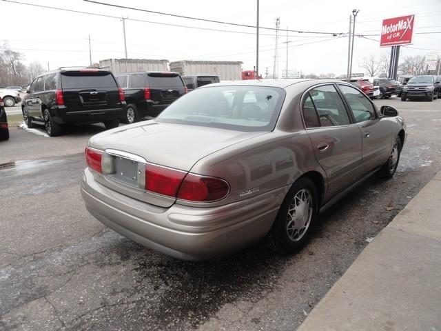 Buick LeSabre 4dr Sdn Limited 2000
