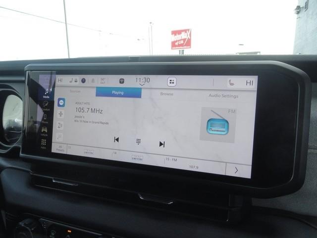 Jeep Wrangler 4xe Sahara 4x4 2025