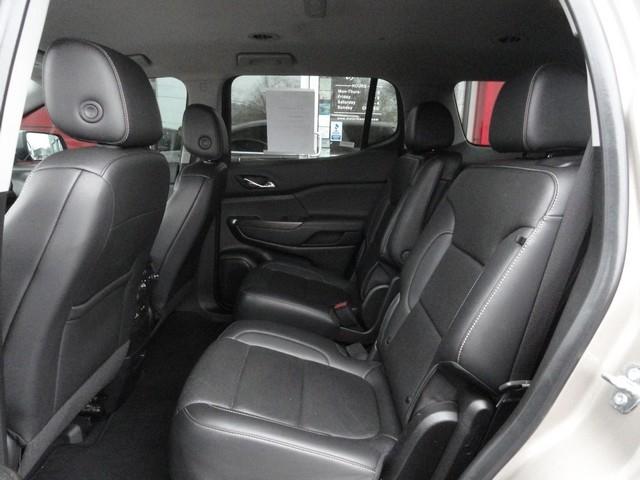GMC Acadia AWD 4dr SLT 2023