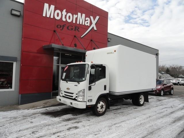 Chevrolet 4500 LCF Gas 2WD Reg Cab 132.5" 2018
