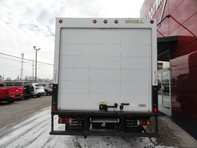 Chevrolet 4500 LCF Gas 2WD Reg Cab 132.5" 2018