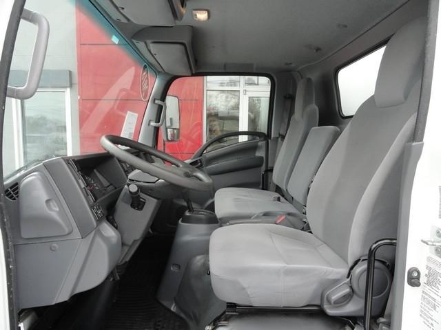 Chevrolet 4500 LCF Gas 2WD Reg Cab 132.5" 2018