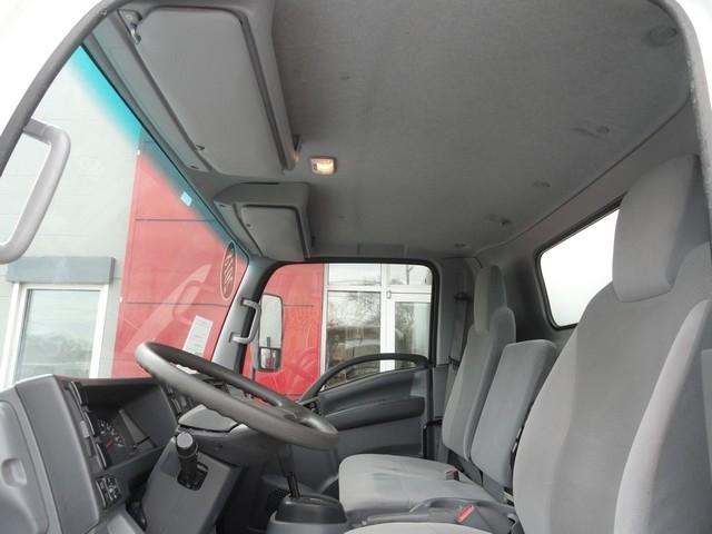 Chevrolet 4500 LCF Gas 2WD Reg Cab 132.5" 2018