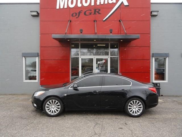 Buick Regal 4dr Sdn CXL RL4 (Russelsheim) *Ltd Avail* 2011