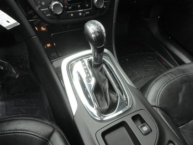 Buick Regal 4dr Sdn CXL RL4 (Russelsheim) *Ltd Avail* 2011