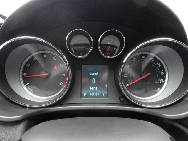 Buick Regal 4dr Sdn CXL RL4 (Russelsheim) *Ltd Avail* 2011