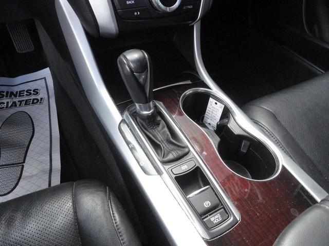 Acura TLX FWD w/Technology Pkg 2017