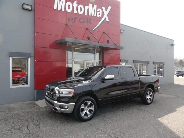 2023 RAM 1500 Laramie 4x4 Crew Cab 5'7" Box