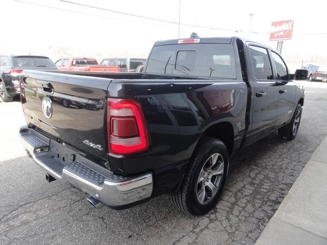 RAM 1500 Laramie 4x4 Crew Cab 5'7" Box 2023