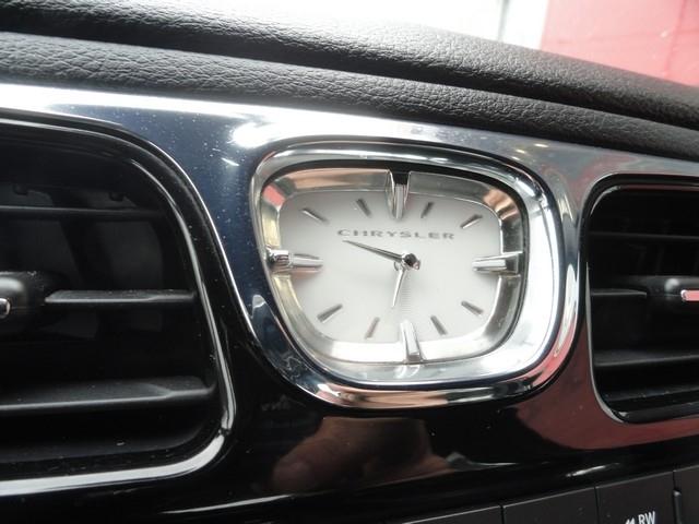 Chrysler 200 4dr Sdn Limited 2013